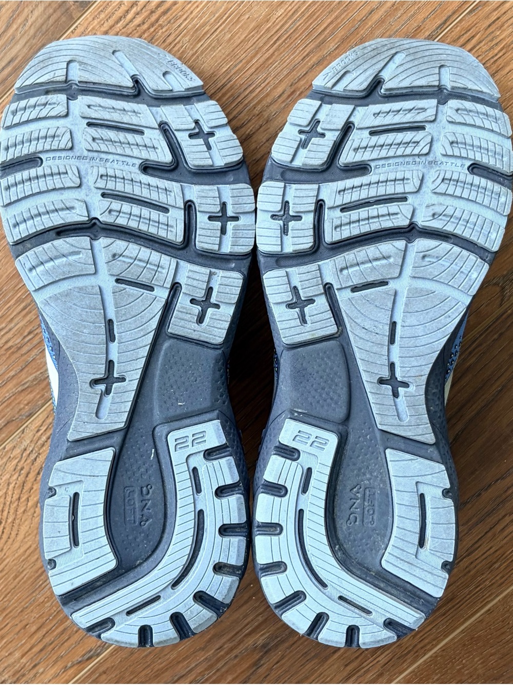 BROOKS Adrenaline GTS 22 Women’s Running Shoes - Blue/Lavender - 9.5M - Picture 9 of 9